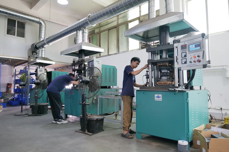 Xiamen Sumo Diamond Tools Co., Ltd ligne de production du fabricant